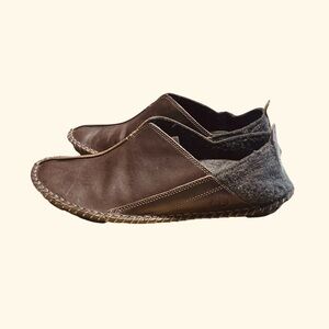 Timberland Mens Anti-fatigue Brown Leather Shoes Sz 9M Indoor/Outdoor Slippers